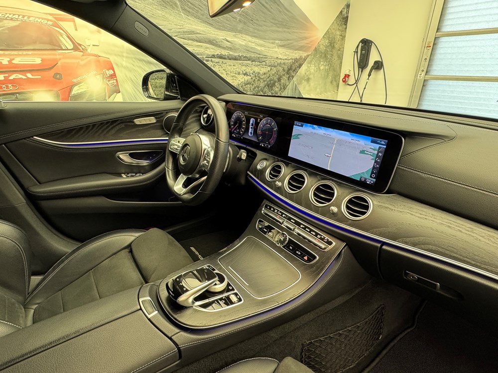 Mercedes-Benz E200 с пробегом в Audi Беларусь. Фотография 30