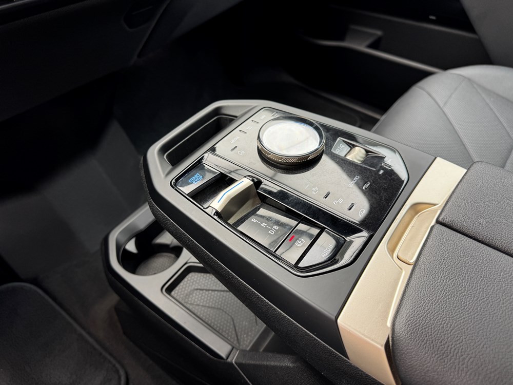 BMW IX с пробегом в Audi Беларусь. Фотография 14