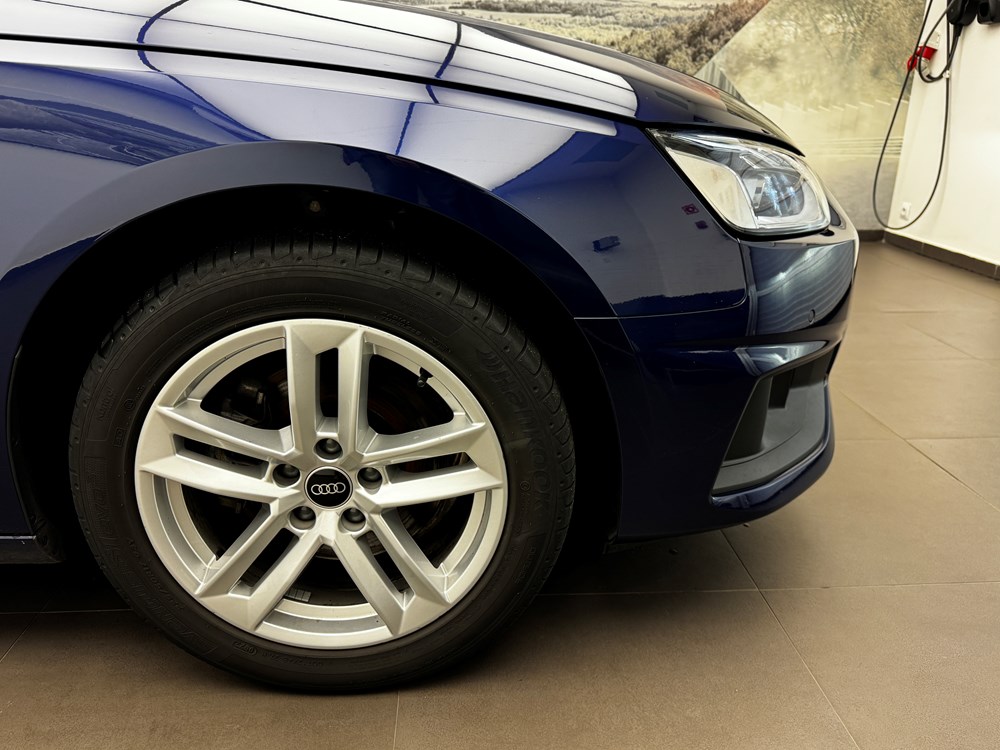 Audi A4 с пробегом в Audi Беларусь. Фотография 5