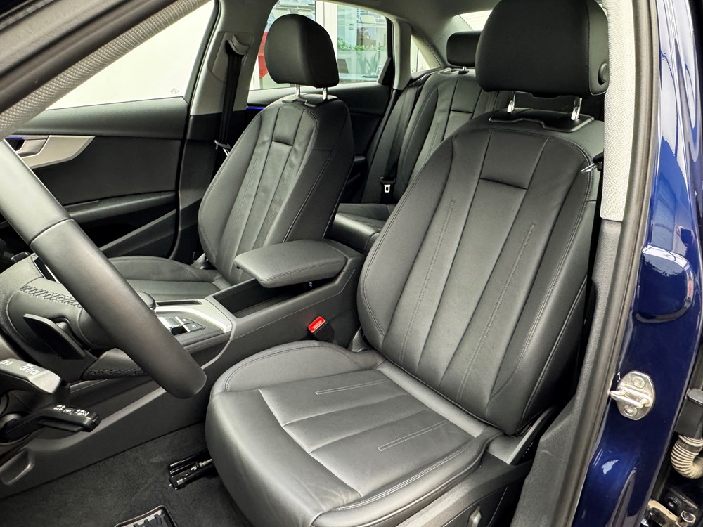 Audi A4 с пробегом в Audi Беларусь. Фотография 12