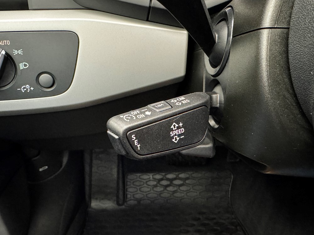 Audi A4 с пробегом в Audi Беларусь. Фотография 24