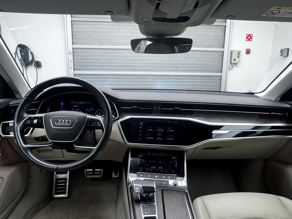 Audi A6 с НДС с пробегом в Audi Беларусь. Фотография 