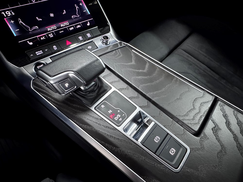 Audi A6 с НДС с пробегом в Audi Беларусь. Фотография 