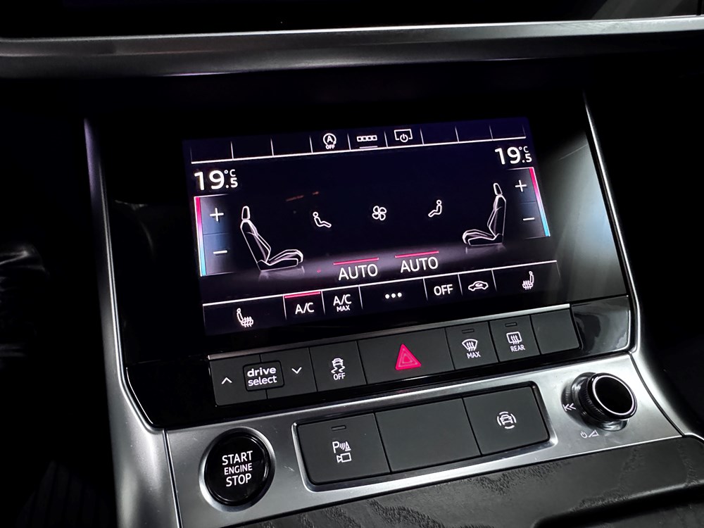 Audi A6 с НДС с пробегом в Audi Беларусь. Фотография 