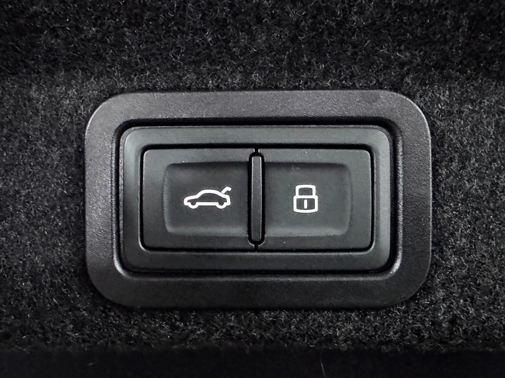 Audi A6 с НДС с пробегом в Audi Беларусь. Фотография 