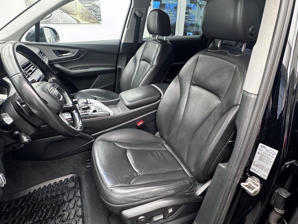 Audi Q7 с пробегом в Audi Беларусь. Фотография 