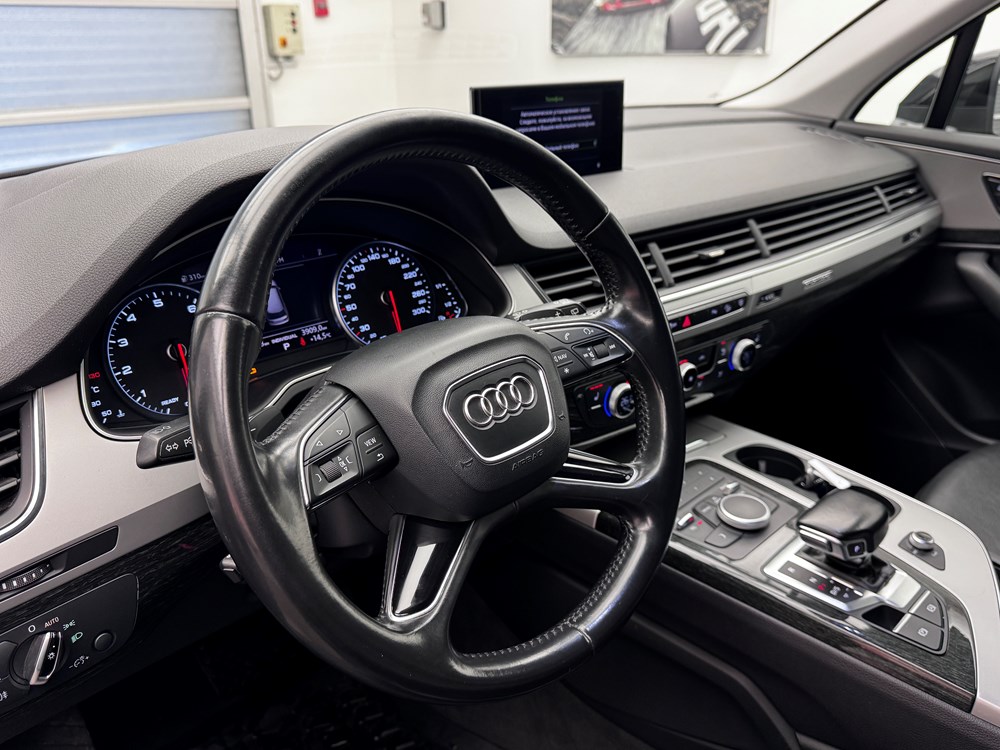 Audi Q7 с пробегом в Audi Беларусь. Фотография 