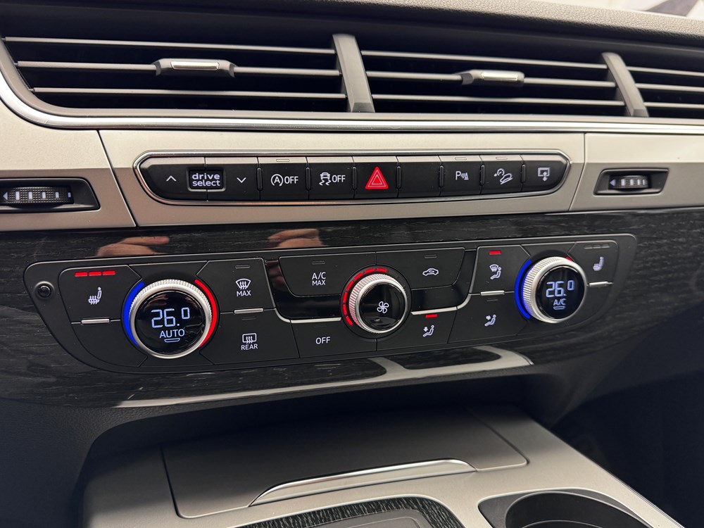 Audi Q7 с пробегом в Audi Беларусь. Фотография 