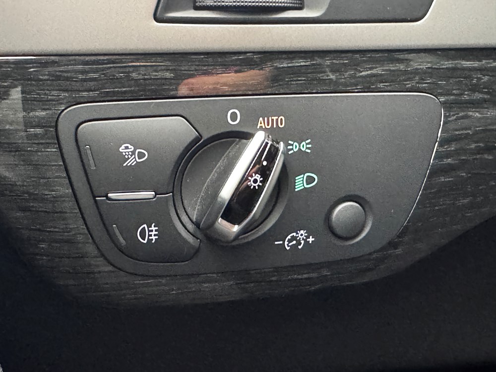 Audi Q7 с пробегом в Audi Беларусь. Фотография 