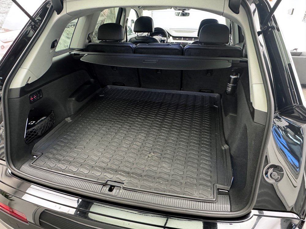 Audi Q7 с пробегом в Audi Беларусь. Фотография 