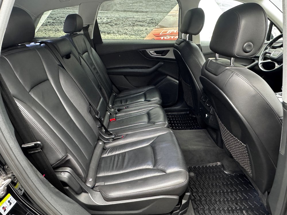 Audi Q7 с пробегом в Audi Беларусь. Фотография 