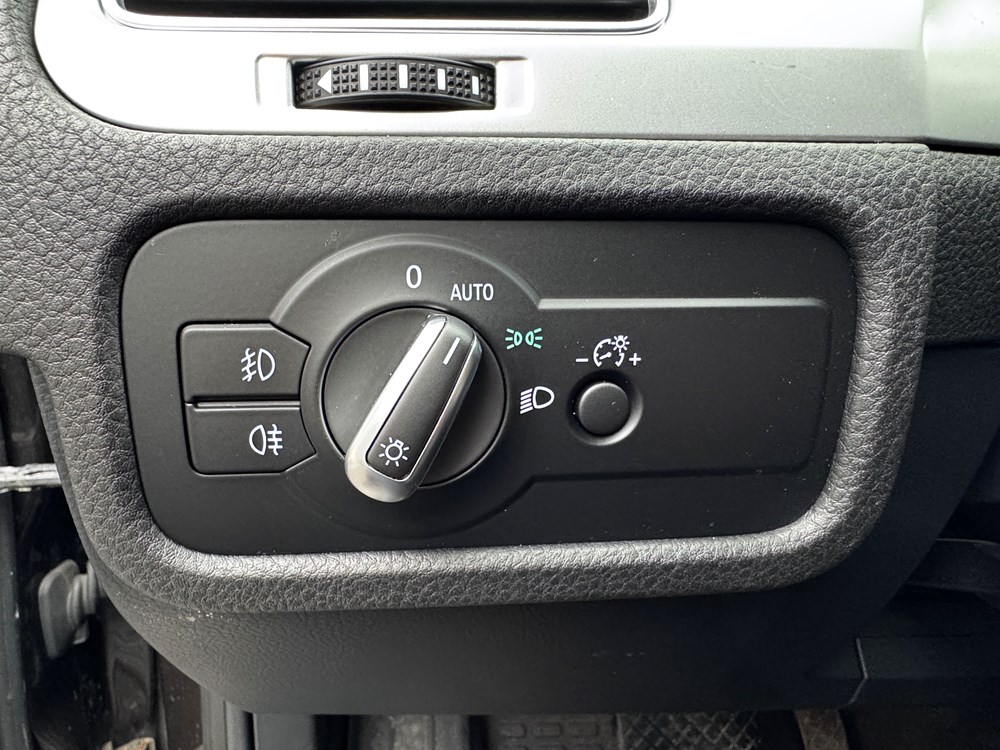 Volkswagen Touareg с пробегом в Audi Беларусь. Фотография 