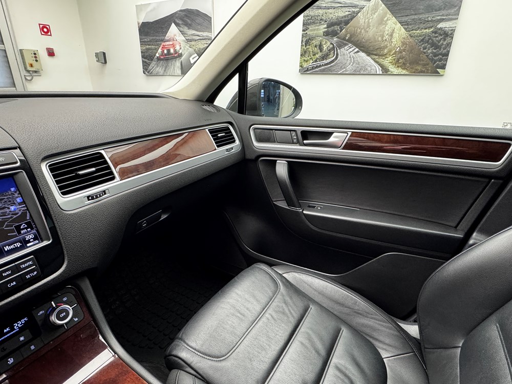 Volkswagen Touareg с пробегом в Audi Беларусь. Фотография 