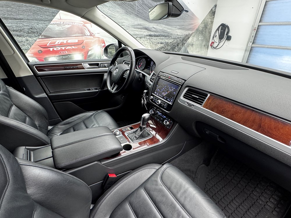 Volkswagen Touareg с пробегом в Audi Беларусь. Фотография 