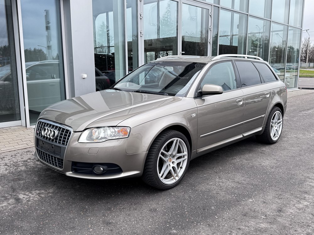 Audi A4 Avant с пробегом в Audi Беларусь. Фотография 4