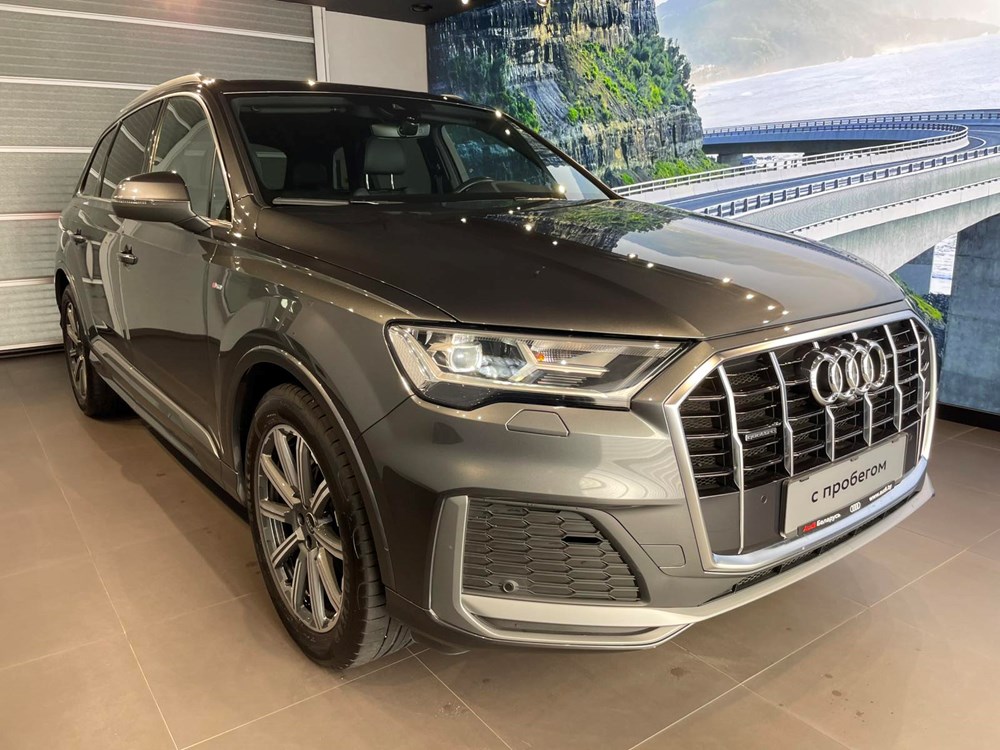 Audi Q7 с пробегом в Audi Беларусь. Фотография 3