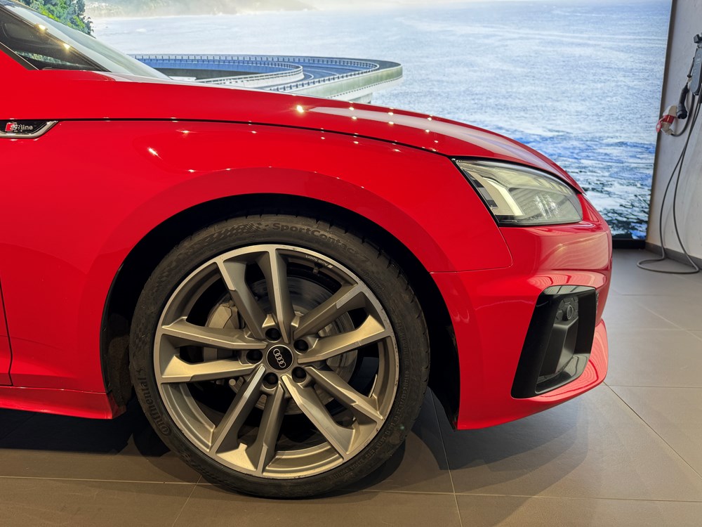 Audi A5 с пробегом в Audi Беларусь. Фотография 3