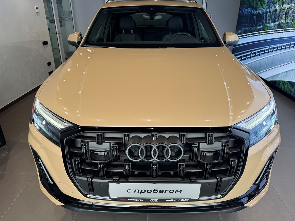 Audi Q7 с пробегом в Audi Беларусь. Фотография 3