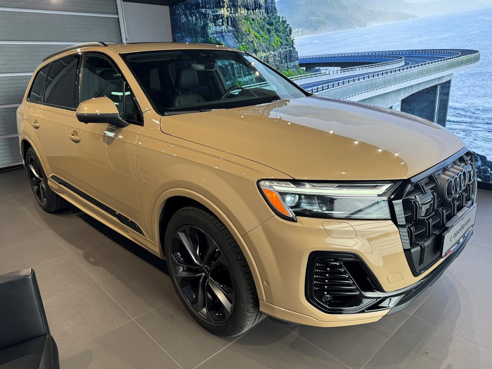 Audi Q7 с пробегом в Audi Беларусь. Фотография 4