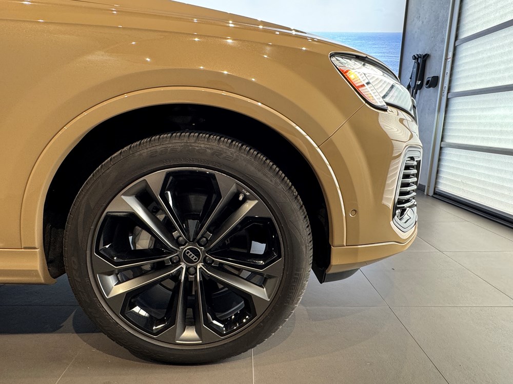 Audi Q7 с пробегом в Audi Беларусь. Фотография 5