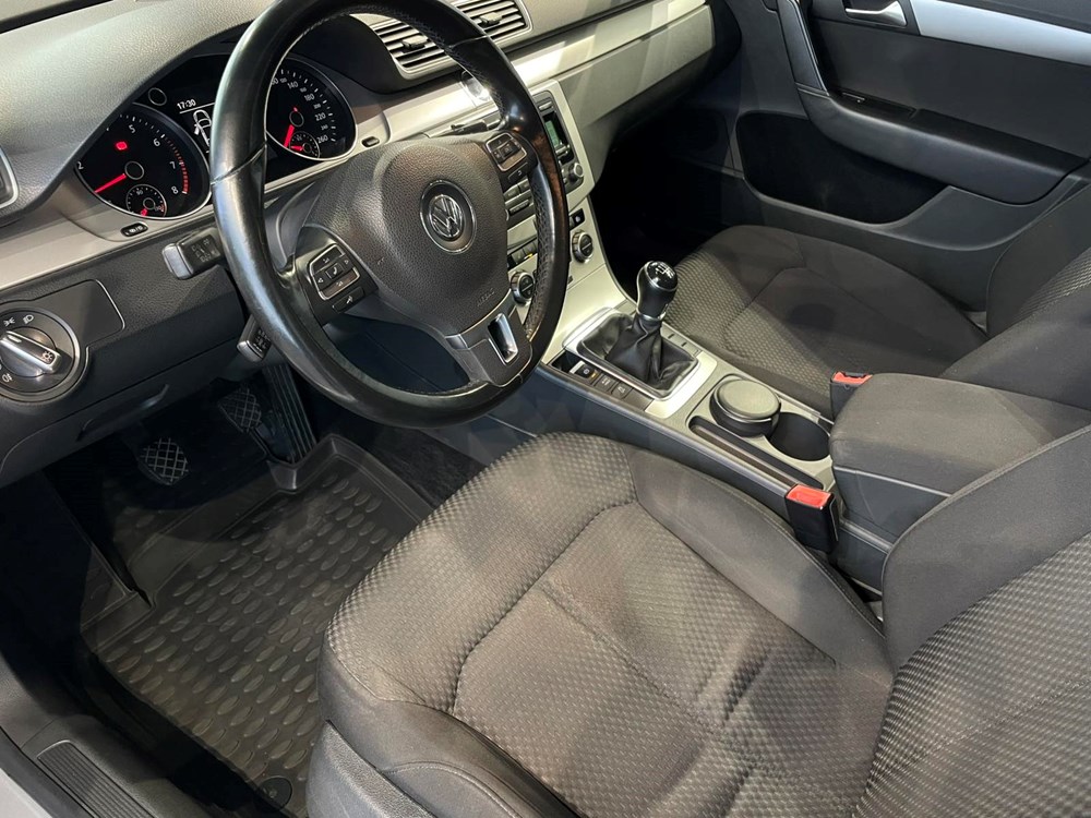 Volkswagen Passat с пробегом в Audi Беларусь. Фотография 