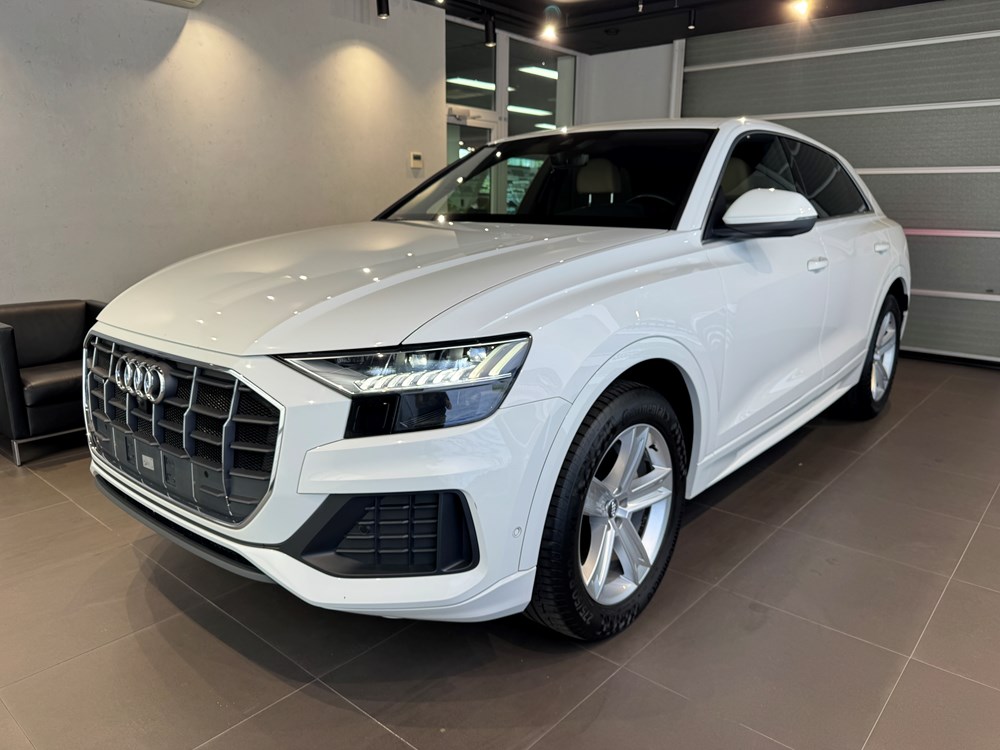 Audi Q8 с НДС с пробегом в Audi Беларусь. Фотография 1