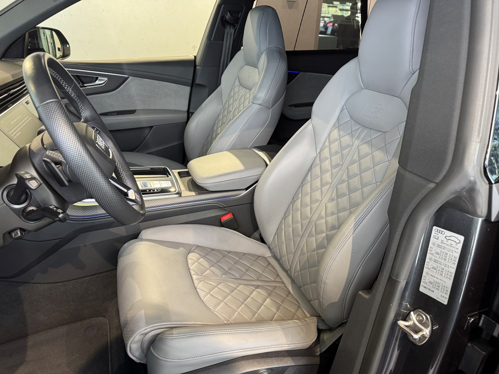 Audi SQ8 с НДС с пробегом в Audi Беларусь. Фотография 