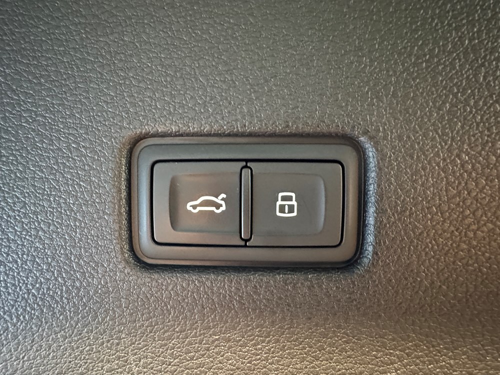 Audi SQ8 с НДС с пробегом в Audi Беларусь. Фотография 
