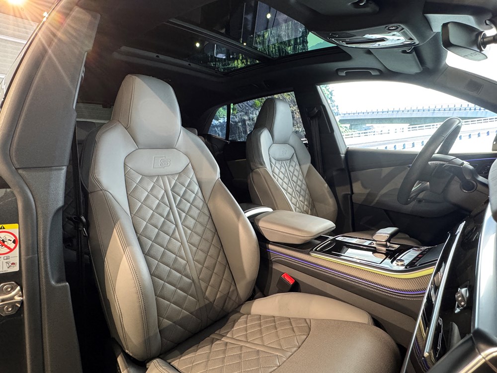 Audi SQ8 с НДС с пробегом в Audi Беларусь. Фотография 